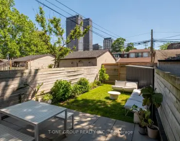 2 Lesgay Cres <a href='https://luckyalan.com/community.php?community=Toronto:Don Valley Village'>Don Valley Village, Toronto</a> 3 beds 2 baths 1 garage $1.39M