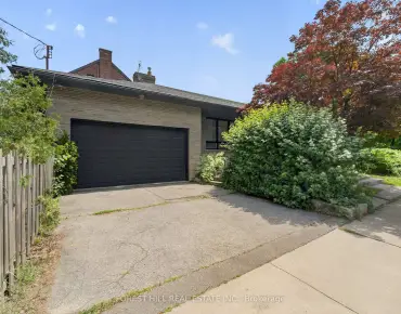 18 Dervock Cres <a href='https://luckyalan.com/community.php?community=Toronto:Bayview Village'>Bayview Village, Toronto</a> 3 beds 4 baths 1 garage $1.579M