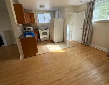 
37 Beaumonde Heights Dr Thistletown-Beaumonde Heights, Toronto 3 beds 2 baths 1 garage $919.8K