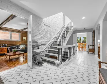 
15 Tudor Gate <a href='https://luckyalan.com/community.php?community=North York:Bridle Path-Sunnybrook-York Mills'>Bridle Path-Sunnybrook-York Mills, North York</a> 5 beds 8 baths 3 garage $15.599M