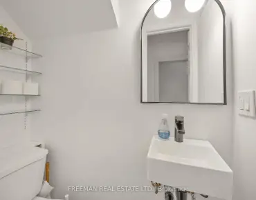 16 Omeara Crt <a href='https://luckyalan.com/community_CN.php?community=Toronto:Don Valley Village'>Don Valley Village, Toronto</a> 5 beds 4 baths 2 garage $1.749M
