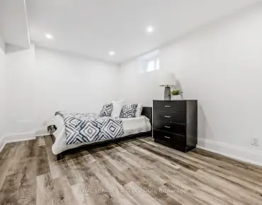 30 Broadleaf Rd <a href='https://luckyalan.com/community_CN.php?community=Toronto:Banbury-Don Mills'>Banbury-Don Mills, Toronto</a> 5 beds 5 baths 2 garage $2.99M
