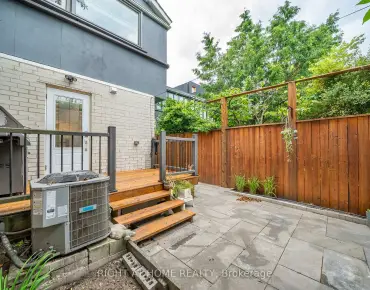 
42 Senlac Rd <a href='https://luckyalan.com/community.php?community=Toronto:Lansing-Westgate'>Lansing-Westgate, Toronto</a> 4 beds 1 baths  garage $899K