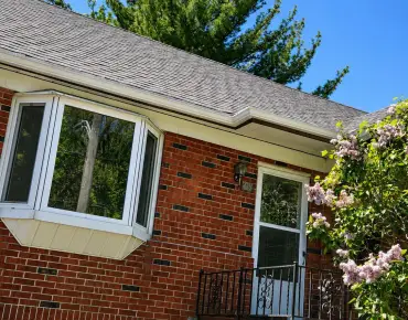 
99 Laurel Ave Kennedy Park, Toronto 3 beds 4 baths  garage $799K