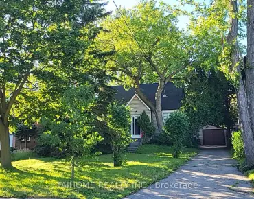 249 Holmes Ave <a href='https://luckyalan.com/community_CN.php?community=Toronto:Willowdale East'>Willowdale East, Toronto</a> 5 beds 7 baths 2 garage $3.399M
