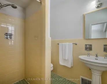 
7 Burtonwood Cres Mount Olive-Silverstone-Jamestown, Toronto 4 beds 2 baths 2 garage $850K