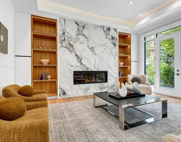 Lauder Oakwood Village, Toronto 3 beds 3 baths garage $1.549M