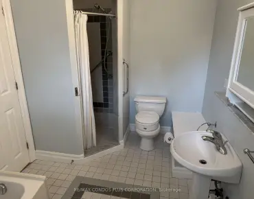 62 Keegan Cres York University Heights, Toronto 3 beds 2 baths 2 garage $1.488M