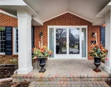 
5 Cottonwood Dr <a href='https://luckyalan.com/community.php?community=North York:Banbury-Don Mills'>Banbury-Don Mills, North York</a> 3 beds 2 baths 1 garage $1.2M