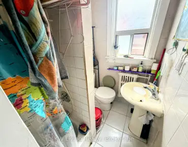 52 Roxborough Dr <a href='https://luckyalan.com/community_CN.php?community=Toronto:Rosedale-Moore Park'>Rosedale-Moore Park, Toronto</a> 4 beds 5 baths 2 garage $5.399M