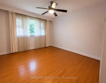 25 Burbank Dr <a href='https://luckyalan.com/community_CN.php?community=Toronto:Bayview Village'>Bayview Village, Toronto</a> 3 beds 4 baths 2 garage $2M