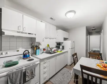 192 Parkview Ave <a href='https://luckyalan.com/community.php?community=Toronto:Willowdale East'>Willowdale East, Toronto</a> 3 beds 4 baths garage $1.998M