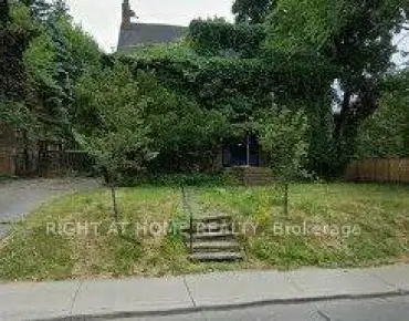 10 Silverdale Cres <a href='https://luckyalan.com/community_CN.php?community=Toronto:Parkwoods-Donalda'>Parkwoods-Donalda, Toronto</a> 3 beds 4 baths 2 garage $0.001K
