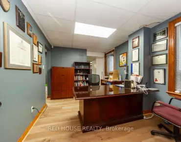 
366 Ontario St Moss Park, Toronto 3 beds 4 baths  garage $1.95M