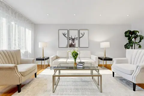 Toronto Don Valley Village community 18 Lisburn Cres For Sale