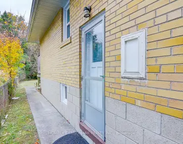 
121 Medland St Junction Area, Toronto 5 beds 9 baths  garage $1.499M