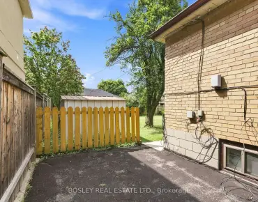 
40 Pinegrove Ave Birchcliffe-Cliffside, Toronto 2 beds 1 baths  garage $975K