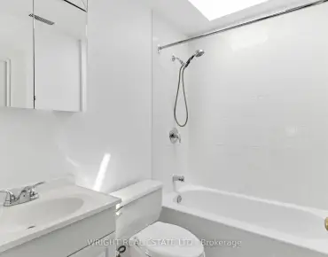 
1 Lissom Cres <a href='https://luckyalan.com/community.php?community=Toronto:Newtonbrook West'>Newtonbrook West, Toronto</a> 4 beds 5 baths 1 garage $2M
