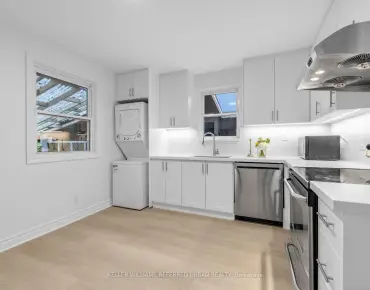 
10 Doverwood Crt <a href='https://luckyalan.com/community.php?community=Toronto:Newtonbrook East'>Newtonbrook East, Toronto</a> 3 beds 2 baths 1 garage $1.3M
