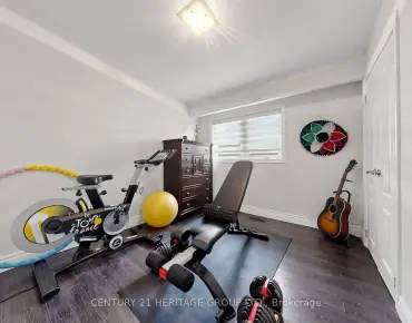 
79 Heathview Ave <a href='https://luckyalan.com/community.php?community=Toronto:Bayview Village'>Bayview Village, Toronto</a> 4 beds 2 baths 1 garage $1.588M