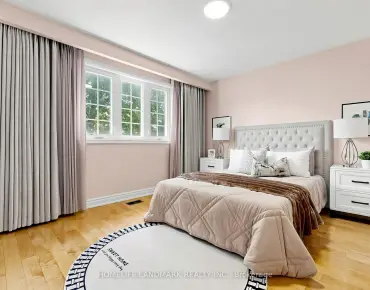 586 Broadway Ave E <a href='https://luckyalan.com/community_CN.php?community=Toronto:Leaside'>Leaside, Toronto</a> 4 beds 5 baths 1 garage $3.3M