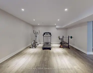 136 Denlow Blvd <a href='https://luckyalan.com/community.php?community=Toronto:Banbury-Don Mills'>Banbury-Don Mills, Toronto</a> 4 beds 5 baths 2 garage $3.5M
