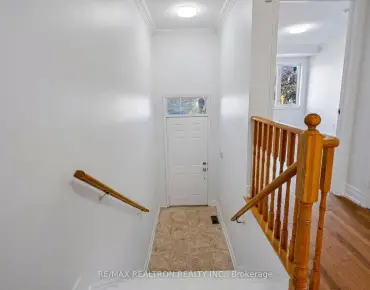 
5 Fletcher Pl Kingsview Village-The Westway, Toronto 3 beds 2 baths 1 garage $1.099M
