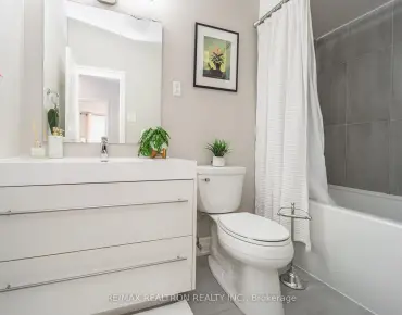 2 Lynedock Cres <a href='https://luckyalan.com/community.php?community=Toronto:Parkwoods-Donalda'>Parkwoods-Donalda, Toronto</a> 4 beds 4 baths garage $1.1M