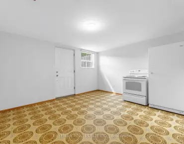
17 Wellesbourne Cres <a href='https://luckyalan.com/community.php?community=Toronto:Hillcrest Village'>Hillcrest Village, Toronto</a> 4 beds 4 baths 2 garage $1.458M