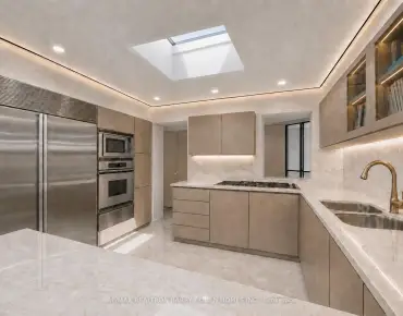 48 Highcastle Rd Morningside, Toronto 5 beds 5 baths 1 garage $1.3M