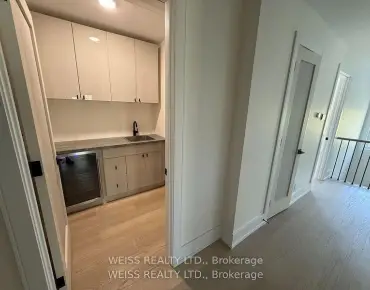 42 Kay Dr Mount Olive-Silverstone-Jamestown, Toronto 3 beds 2 baths 1 garage $929K