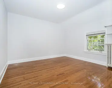 19 Strathgowan Cres Lawrence Park South - 4 睡房 4 卫生间 1 车位叫价2560000加元