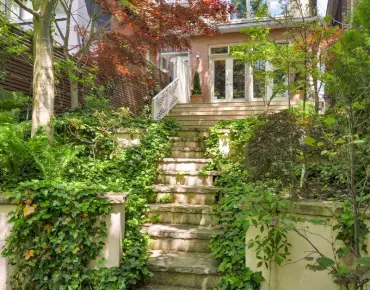 
107 Roxborough St W Annex - 4 beds 4 baths 2 parking space(s) listed at $5250000
