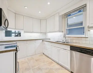 4 Jean St Rosedale-Moore Park - 4 beds 2 baths parking space(s) listed at $1399000
