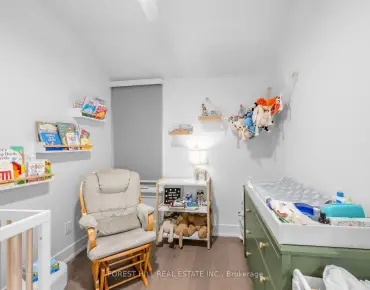87 Palmerston Ave Trinity-Bellwoods - 3 beds 4 baths 2 parking space(s) listed at $1849000