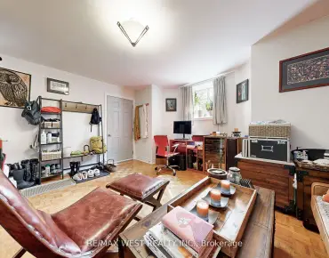 
52 Heydon Park Rd Little Portugal - 5 beds 6 baths 2 parking space(s) listed at $2150000