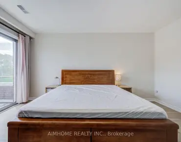 163 Chipwood Cres Pleasant View, Toronto 4 beds 4 baths 1 garage $999.9K