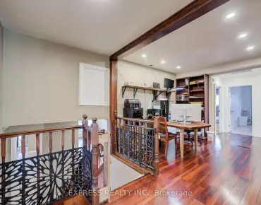 
42 Gatehead Rd Bayview Village - 5 beds 3 baths 2 parking space(s) listed at $1888000