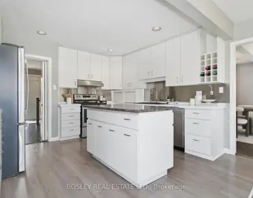 18 Tetbury Cres Parkwoods-Donalda - 3 beds 3 baths 2 parking space(s) listed at $2299000