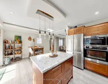 676 Vaughan Rd Oakwood Village - 3 睡房 4 卫生间 1 车位叫价1499000加元