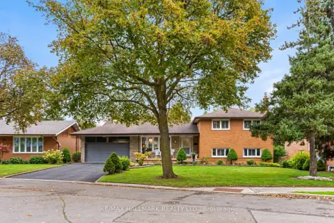Toronto Newtonbrook East community 53 Tobruk Cres For Sale
