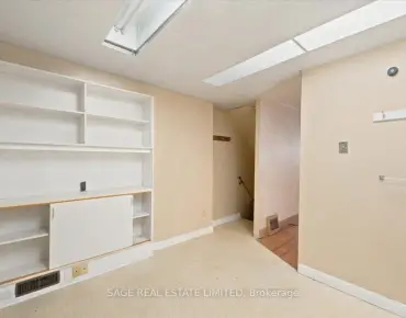 
12 Khedive Ave Englemount-Lawrence - 2 beds 2 baths  parking space(s) listed at $450000