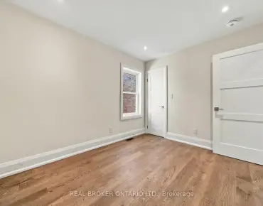 
26 Bishop St Annex - 3 beds 3 baths  parking space(s) listed at $1599000