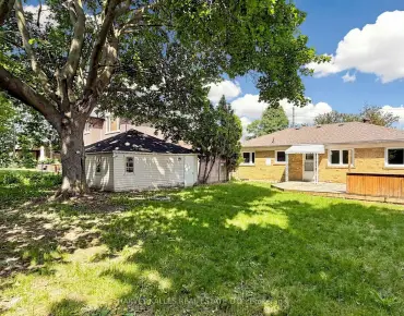 
87 Combe Ave Bathurst Manor - 3 beds 2 baths 2 parking space(s) listed at $1229999