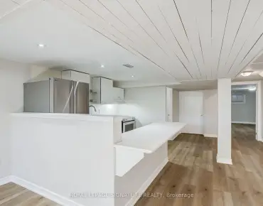 
22 Painswick Cres Pleasant View - 3 beds 2 baths  parking space(s) listed at $799888