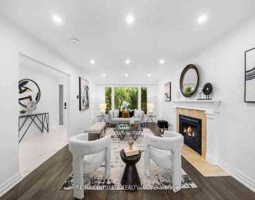 107 Elmwood Ave <a href='https://luckyalan.com/community_CN.php?community=Toronto:Willowdale East'>Willowdale East, Toronto</a> 3 beds 2 baths 1 garage $1.6M