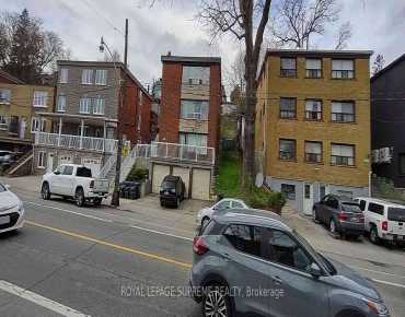 
528 Clinton St Annex, Toronto 5 beds 5 baths 0 garage $2.895M