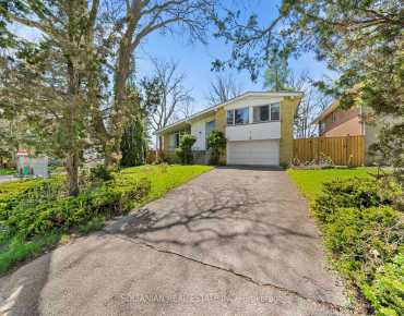 263 Dunforest Ave <a href='https://luckyalan.com/community_CN.php?community=North York:Willowdale East'>Willowdale East, North York</a> 5 beds 3 baths 0 garage $1.1M