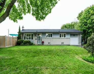 
27 Bluffwood Dr <a href='https://luckyalan.com/community.php?community=North York:Bayview Woods-Steeles'>Bayview Woods-Steeles, North York</a> 4 beds 4 baths 2 garage $2.388M