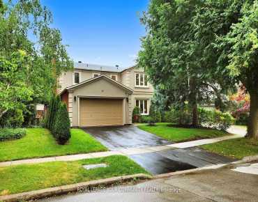 
132 Highgate Ave <a href='https://luckyalan.com/community.php?community=North York:Willowdale East'>Willowdale East, North York</a> 3 beds 1 baths 1 garage $1.888M